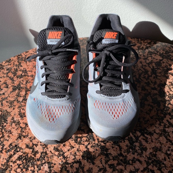 Nike Women’s Size 7 Structure 17 - Picture 2 of 9